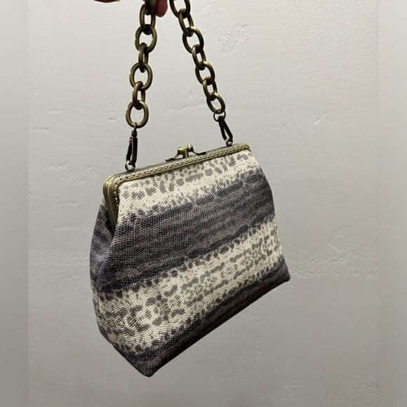 Handsewn Genuine Embossed Leather Double Kisslock Wristlet/ShoulderBag/Crossbody - Picture 10 of 16